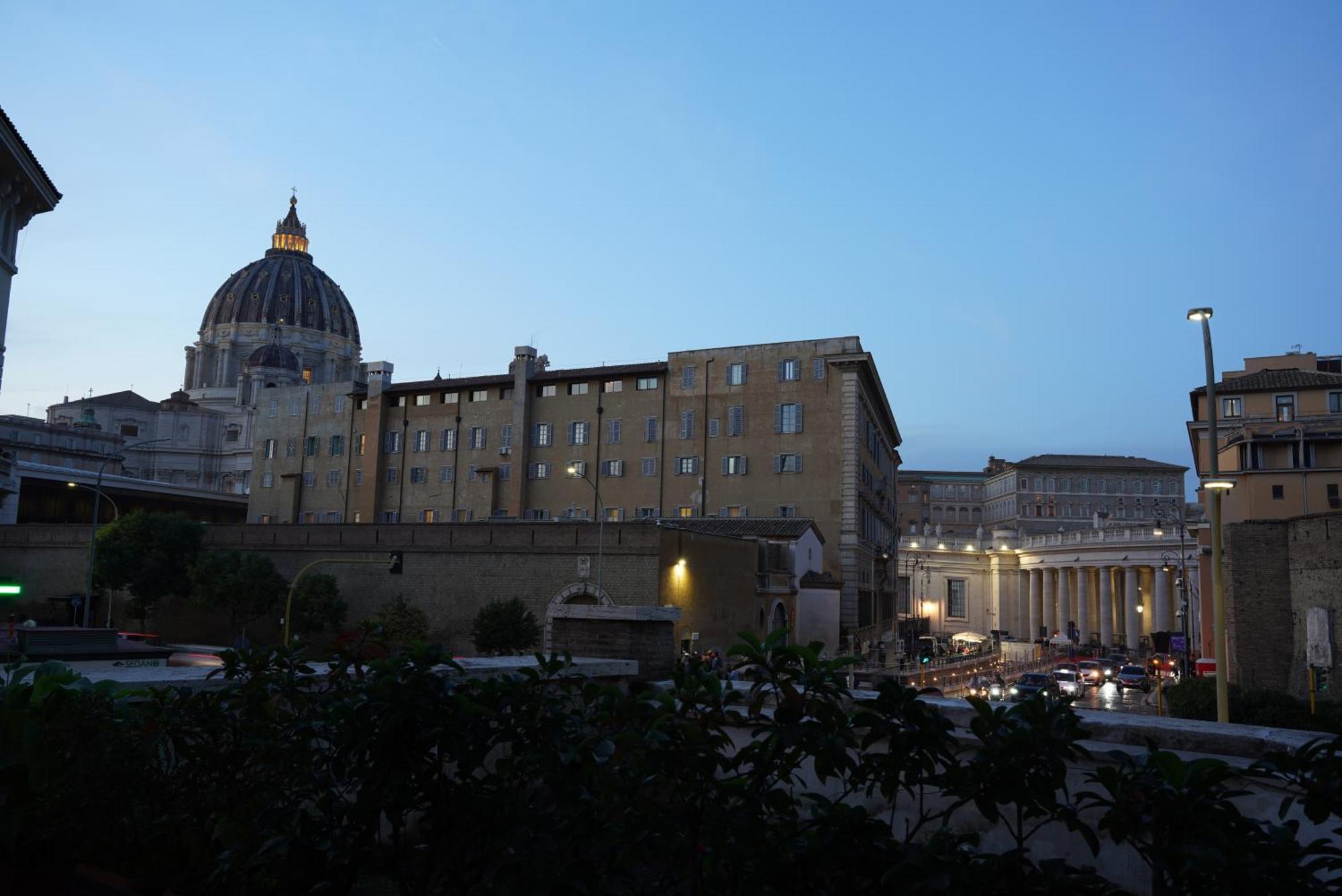 Lux Vatican Suite In Front Of Saint Peter! Rom Exterior foto